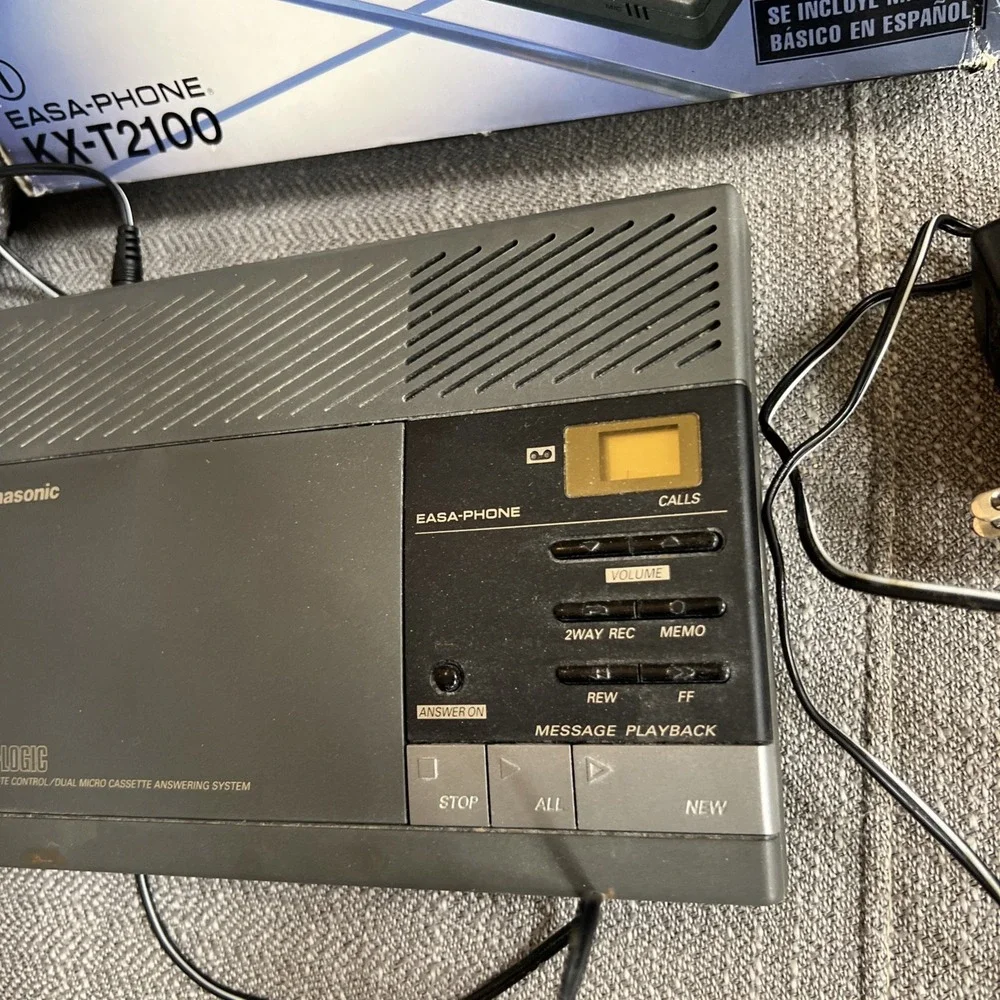 Vintage Panasonic Easa Phone Kx-T2100 Automatic Telephone Answering System